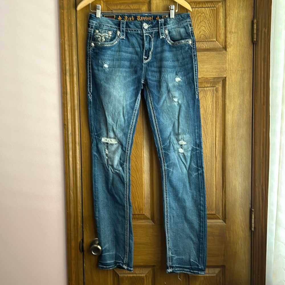 Rock Revival Easy Straight Jean!